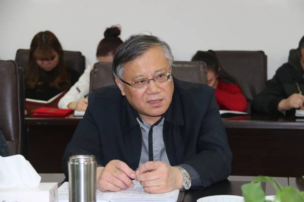 增強(qiáng)使命感和責(zé)任感，積極作為，為實現(xiàn)“十三五”良好開局而努力奮斗